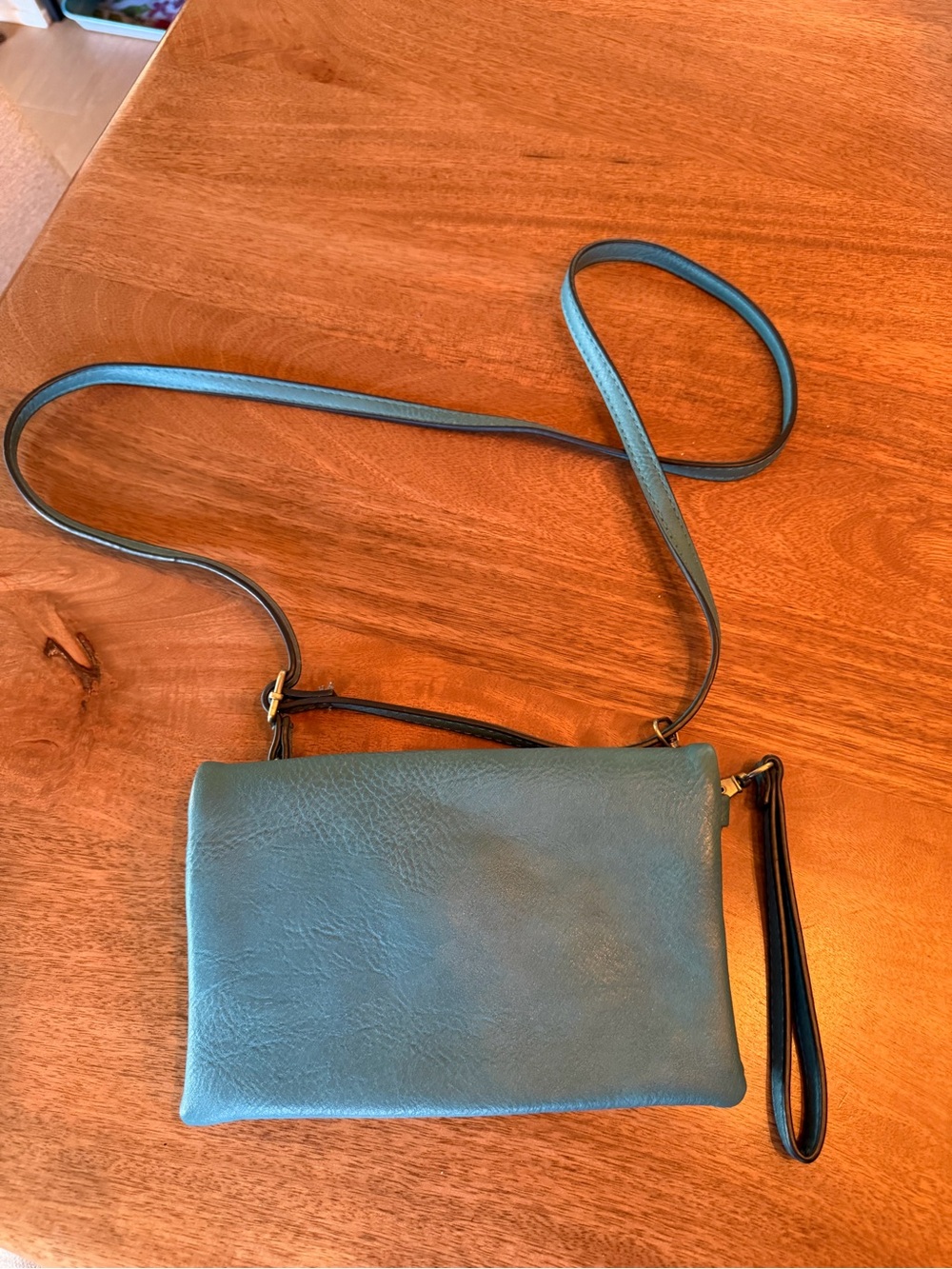 Classic Teal Crossbody Bag - Minimal Leather Design